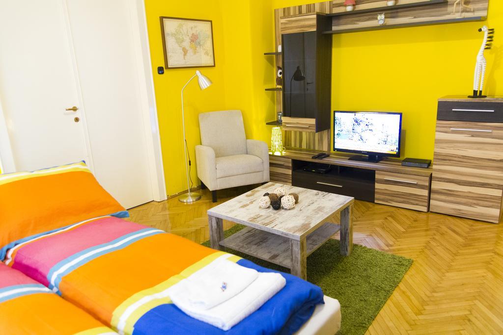 Central Danube Apartment Budapest Extérieur photo